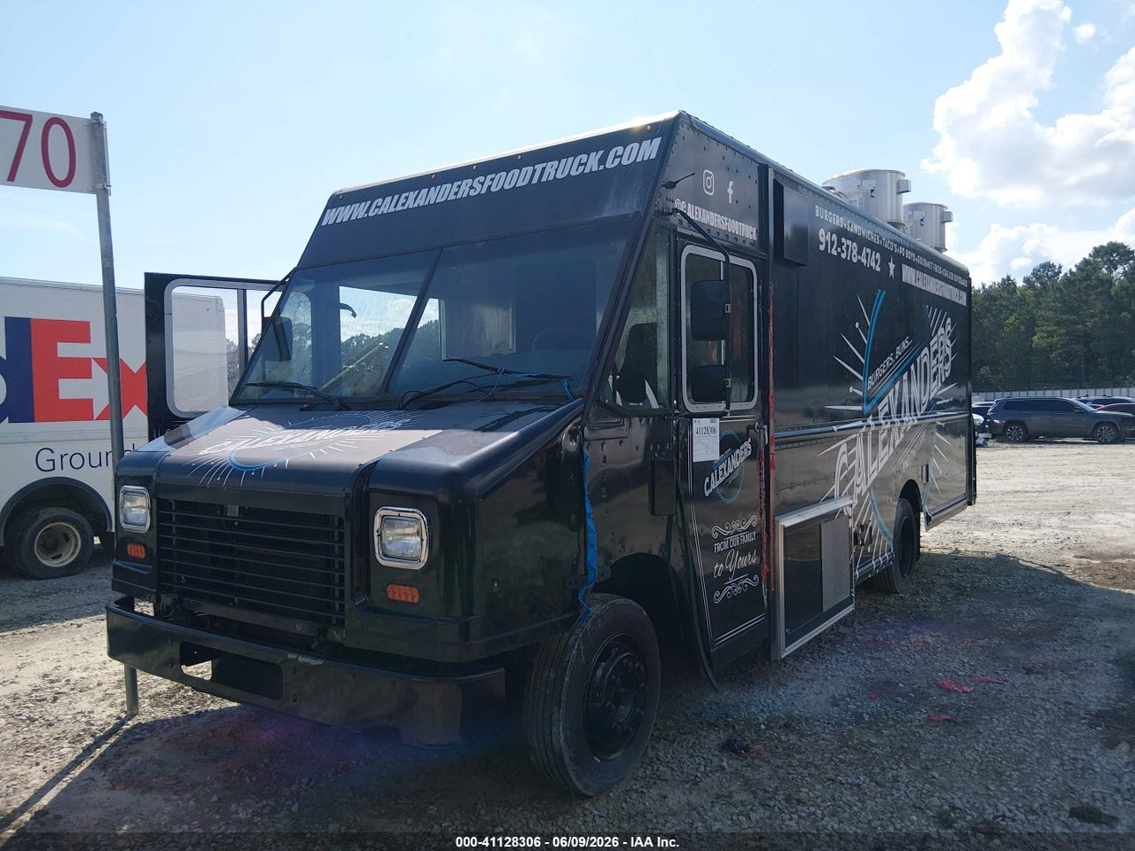 4UZAC2GAXNC****** · 2022 FREIGHTLINER MT45G