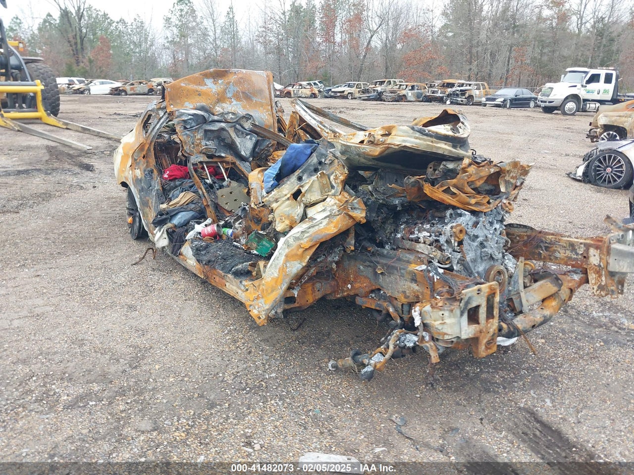 KMHGN4JE3FU****** · 2015 HYUNDAI GENESIS 3.8