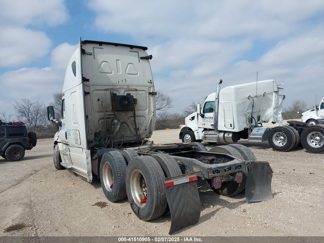 2015 FREIGHTLINER CASCADIA 125 · 3/4