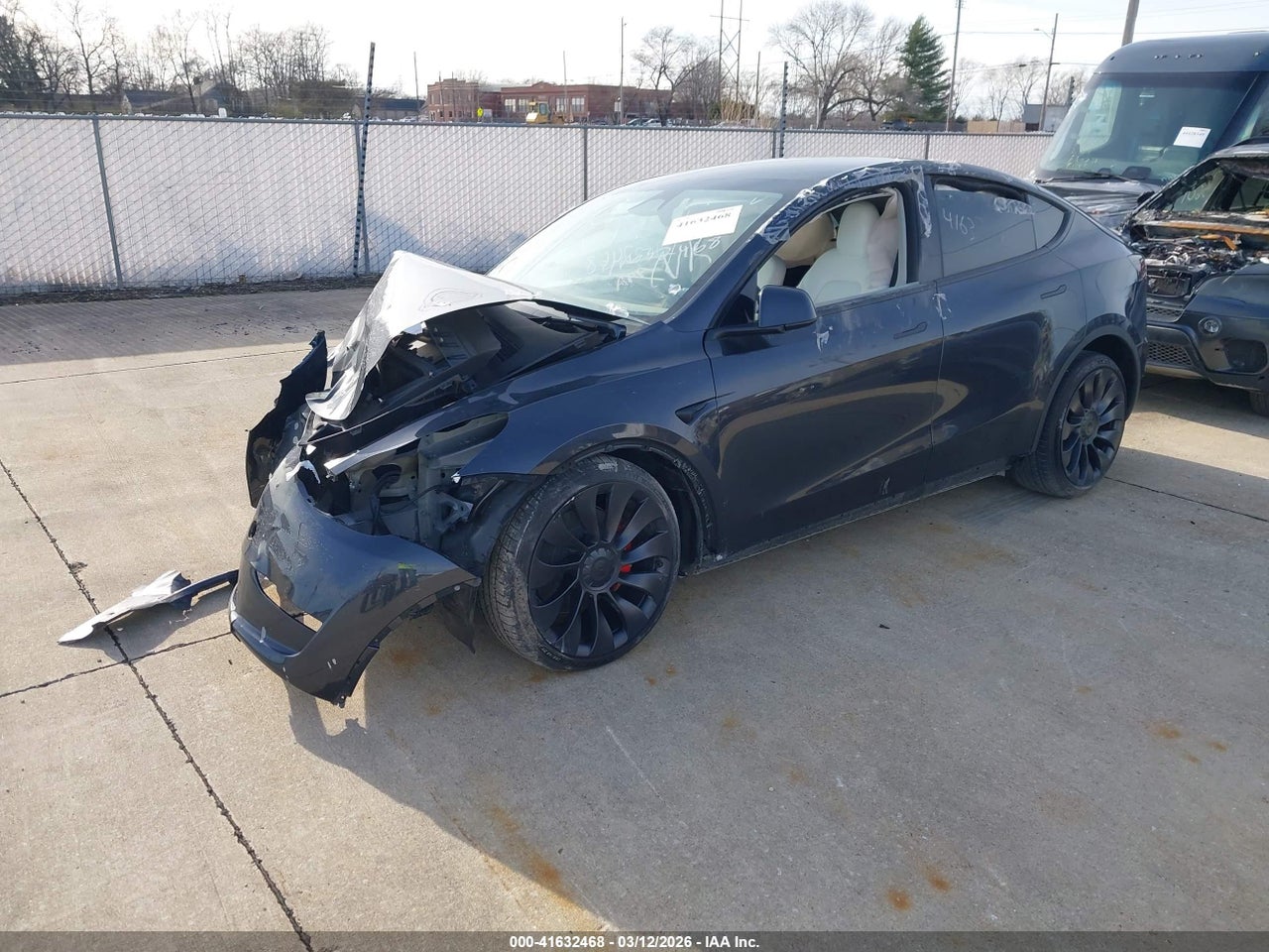 2024 TESLA MODEL Y PERFORMANCE DUAL MOTOR ALL-WHEEL DRIVE · 2/10