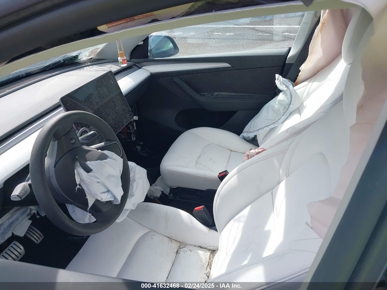 2024 TESLA MODEL Y PERFORMANCE DUAL MOTOR ALL-WHEEL DRIVE · 5/10