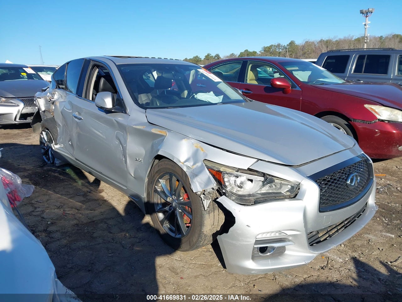 JN1EV7AP8HM****** · 2017 INFINITI Q50 3.0T SIGNATURE EDITION