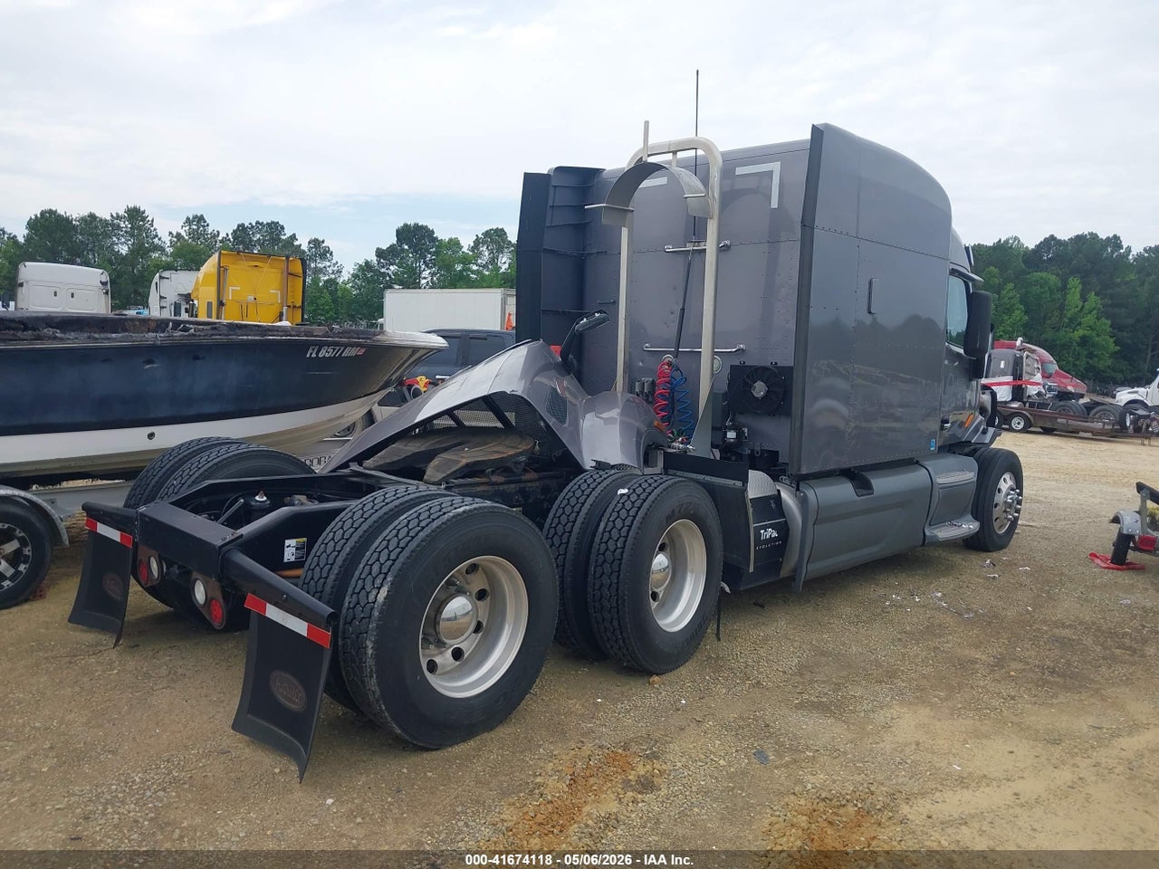 2016 PETERBILT 579 · 4/4