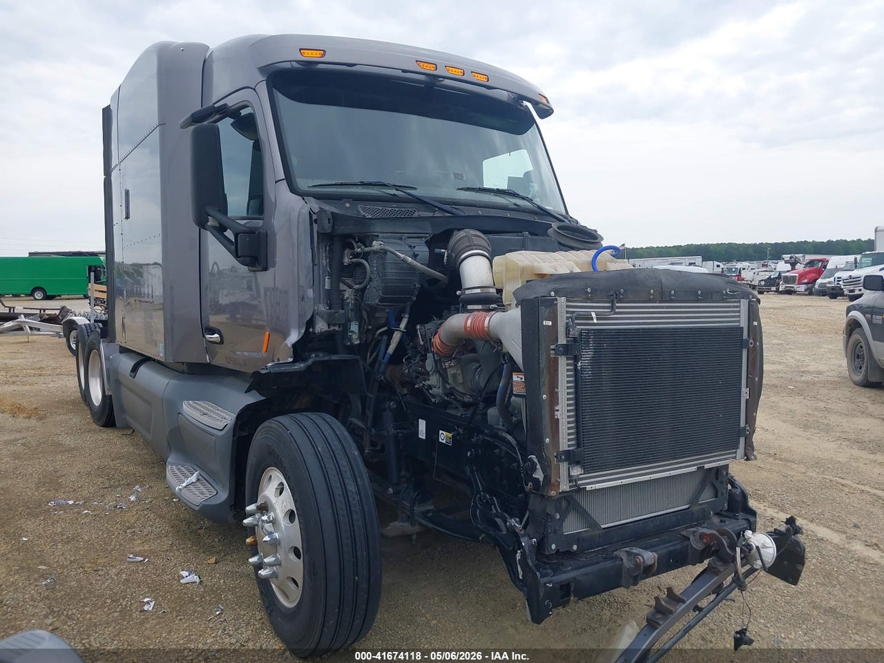 2016 PETERBILT 579