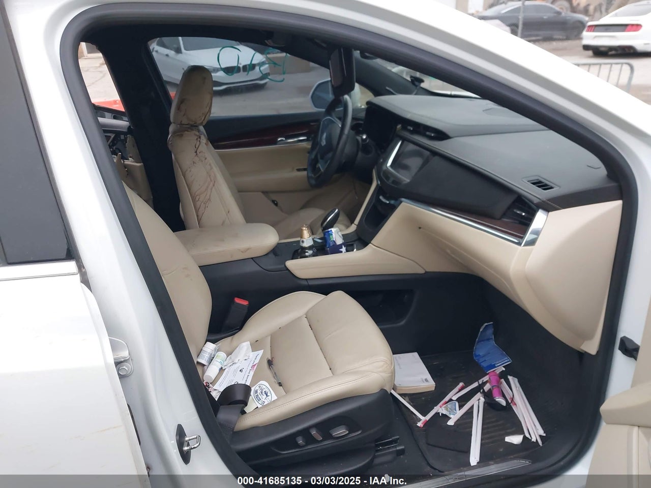 2017 CADILLAC XT5 LUXURY · 5/11