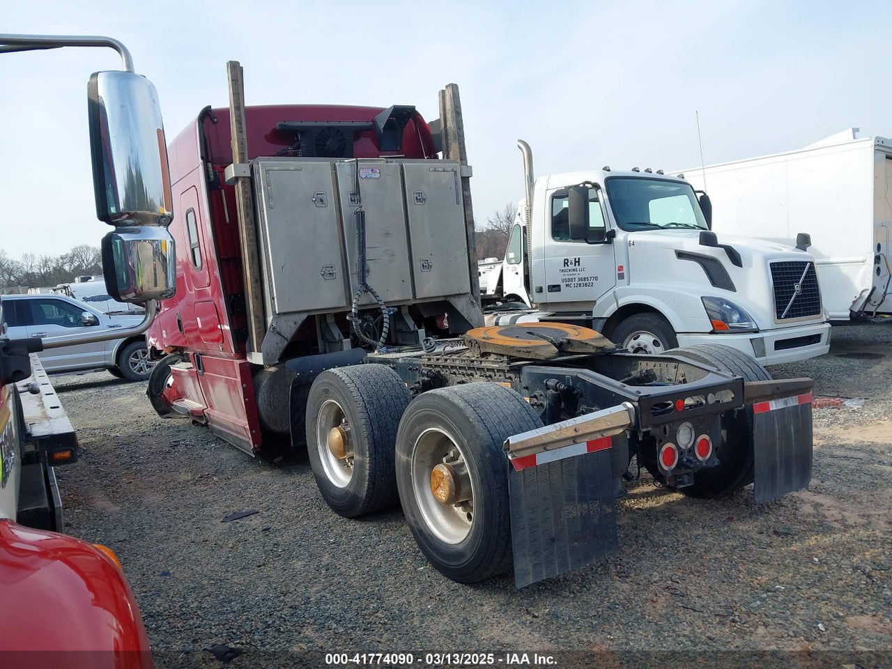 2020 FREIGHTLINER NEW CASCADIA 126 · 3/4