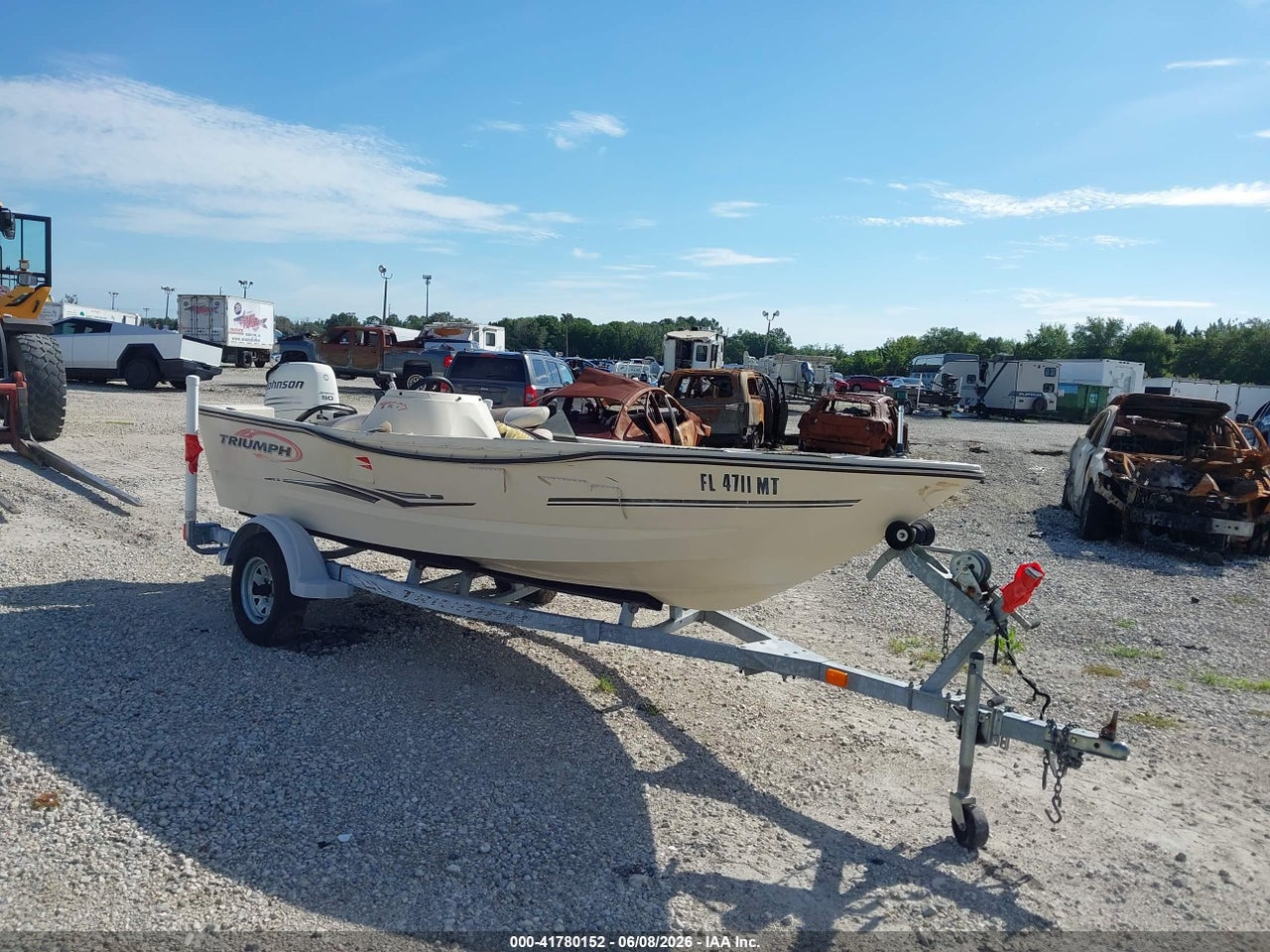 TRBBC2****** · 2004 TRIUMPH 14FT