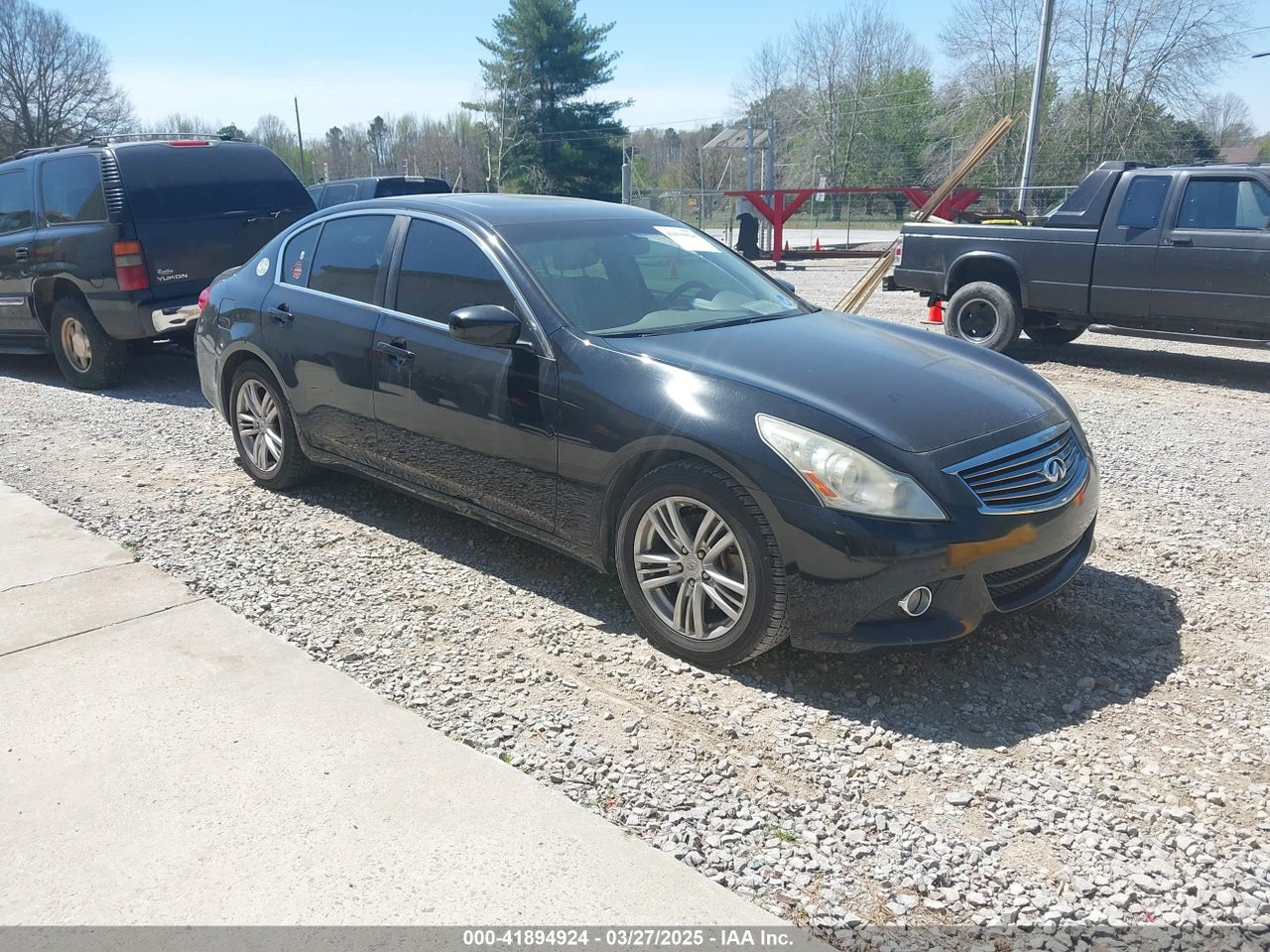 2011 INFINITI G25 JOURNEY