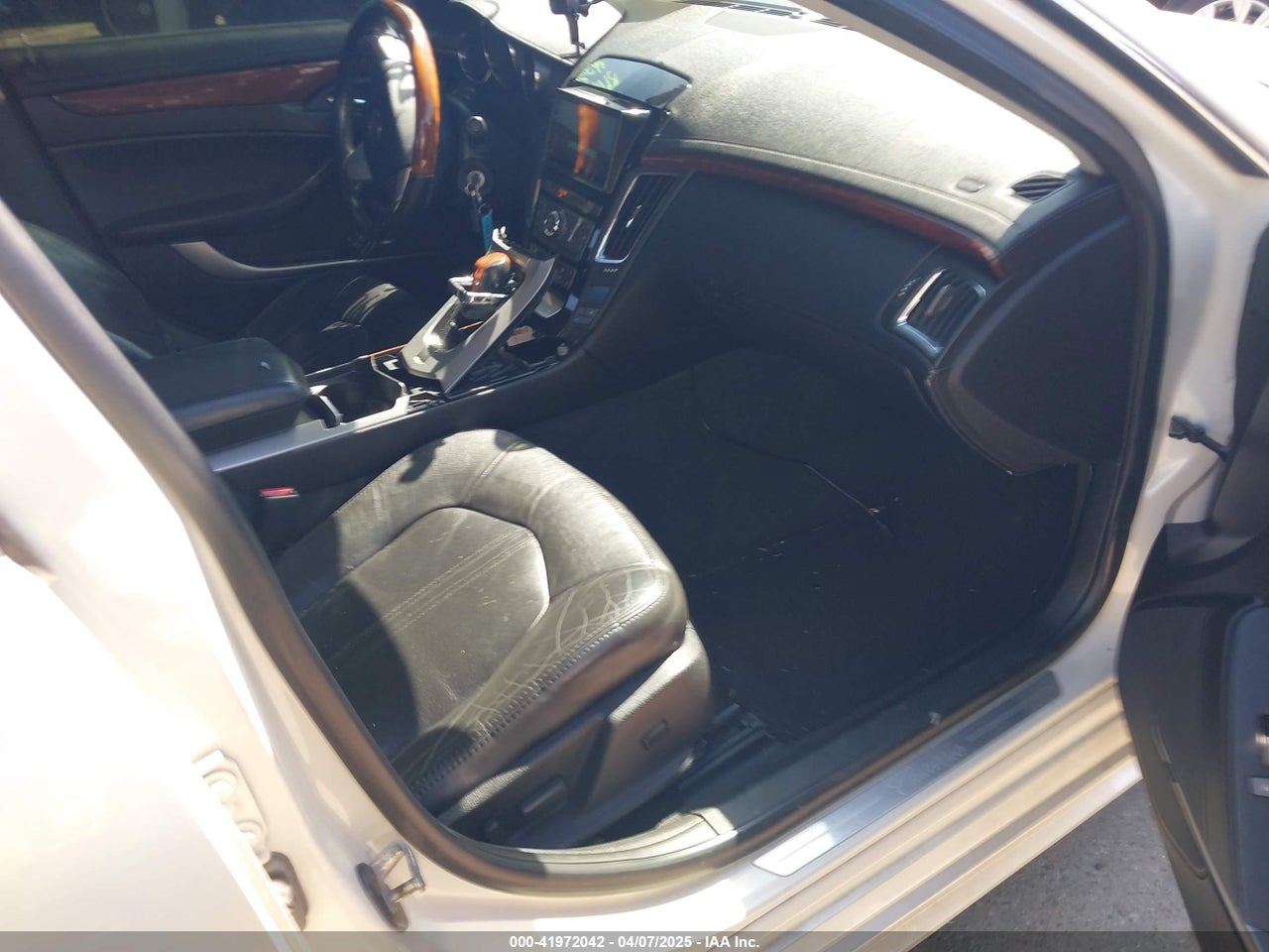2011 CADILLAC CTS LUXURY · 5/11