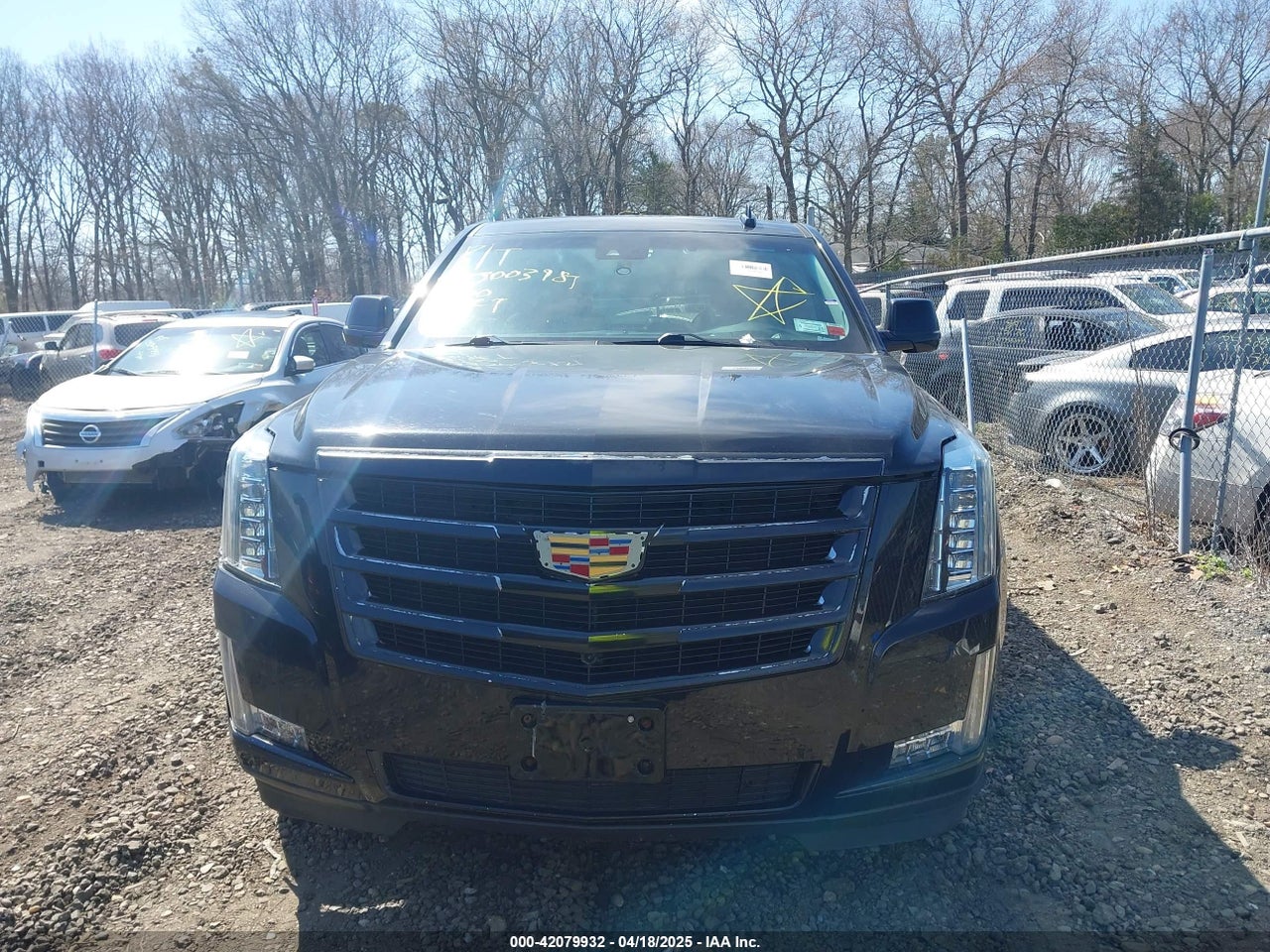 2017 CADILLAC ESCALADE ESV LUXURY · 6/10