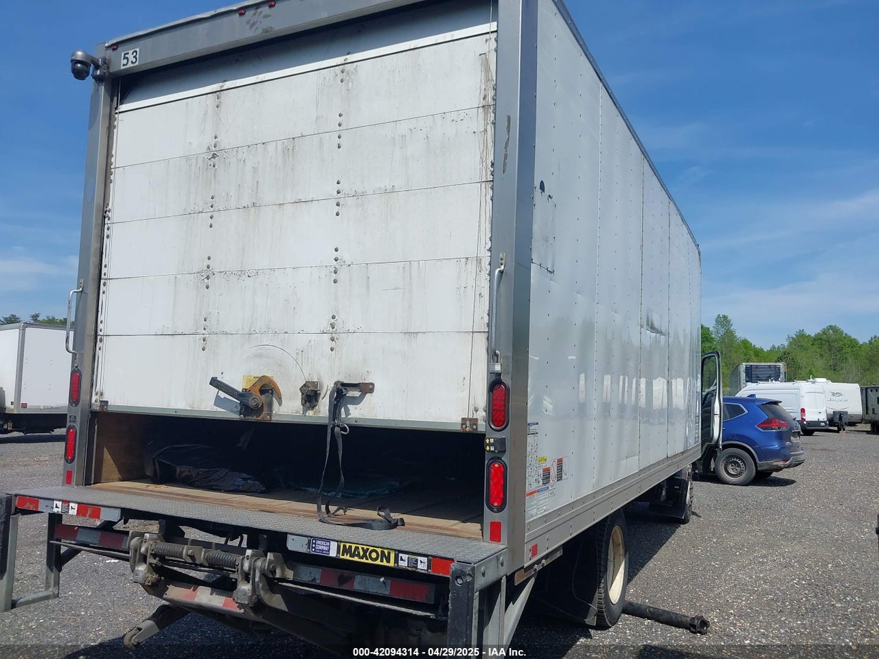 2020 ISUZU NPR HD   · 4/4