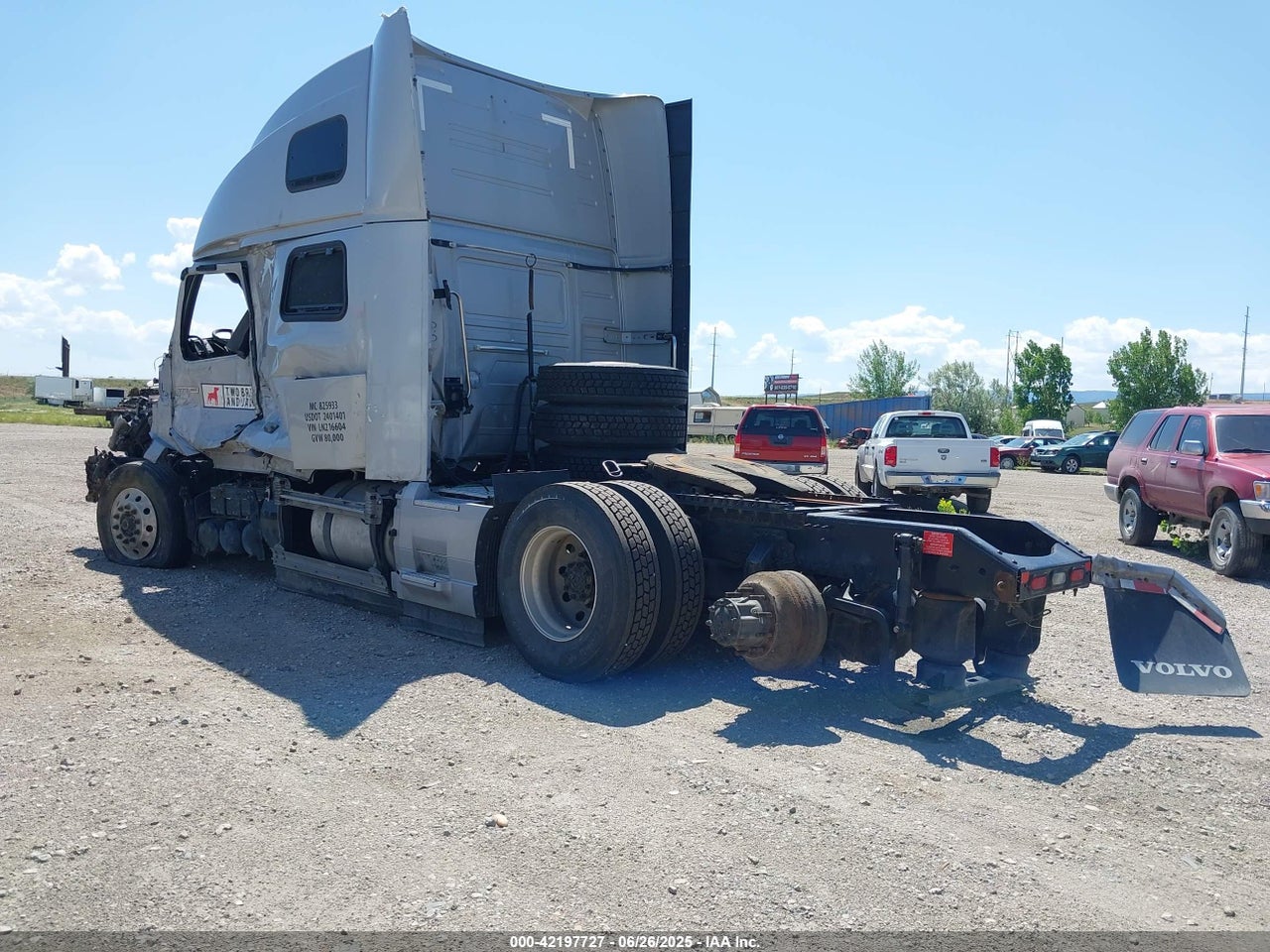 2020 VOLVO VNL · 3/4