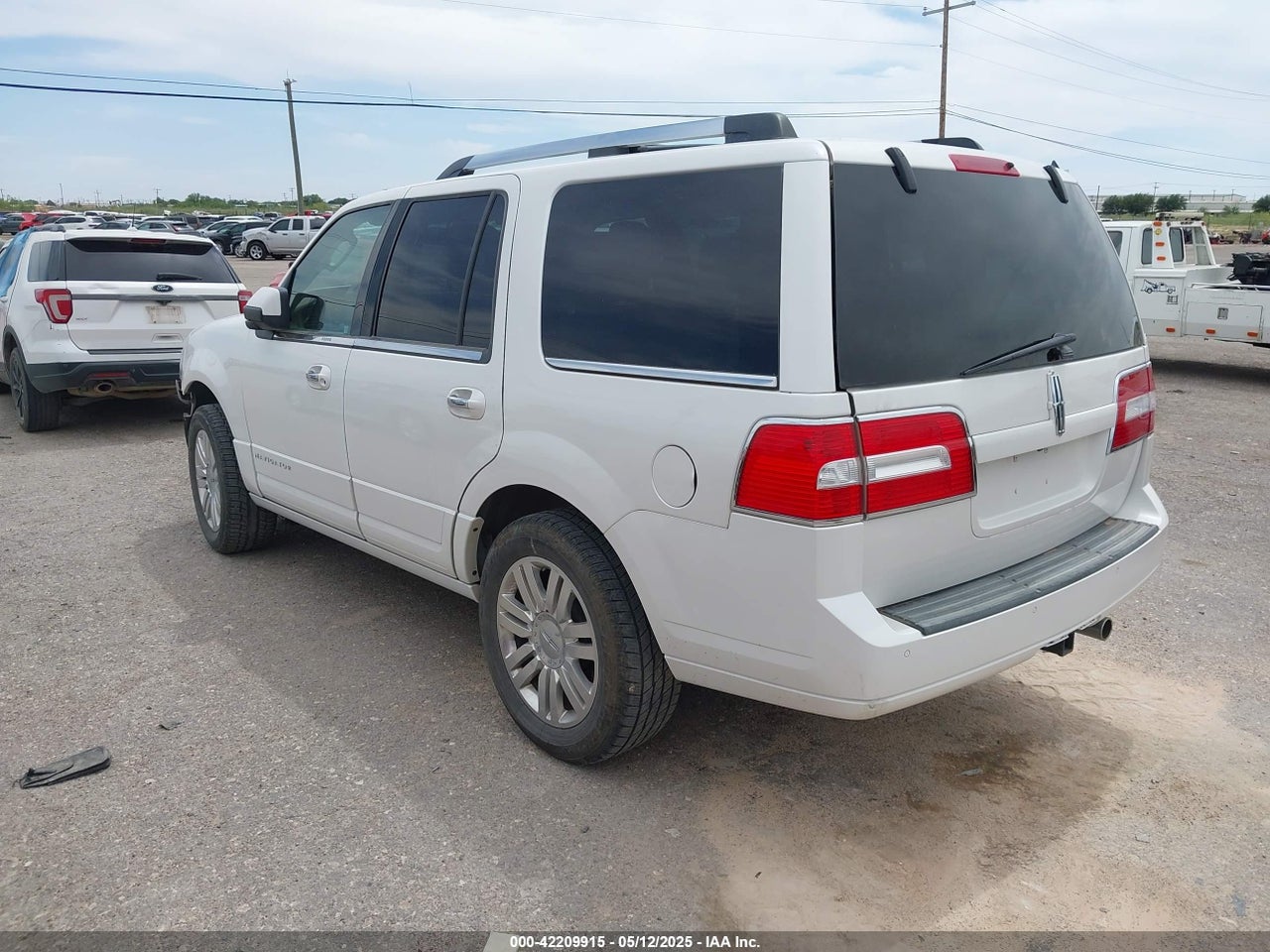 2012 LINCOLN NAVIGATOR · 3/11