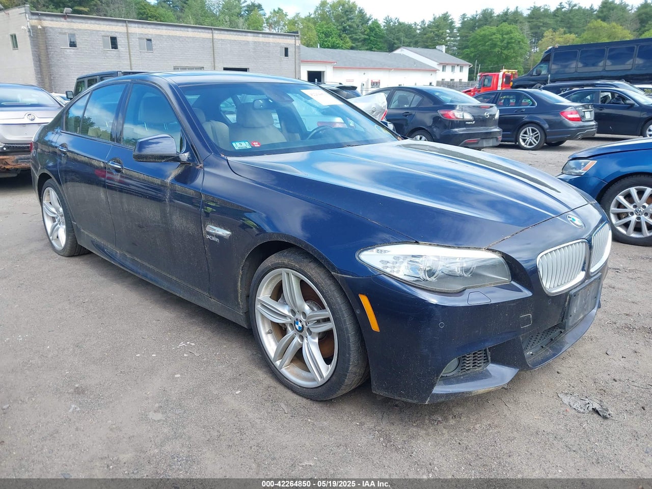 WBAFU9C53BC****** · 2011 BMW 550I XDRIVE