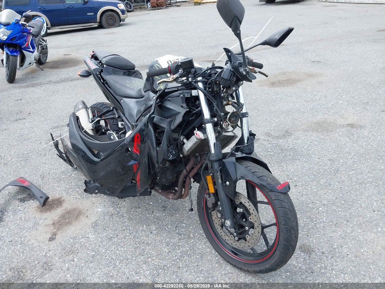 MH3RH06Y0FK****** · 2015 YAMAHA YZFR3