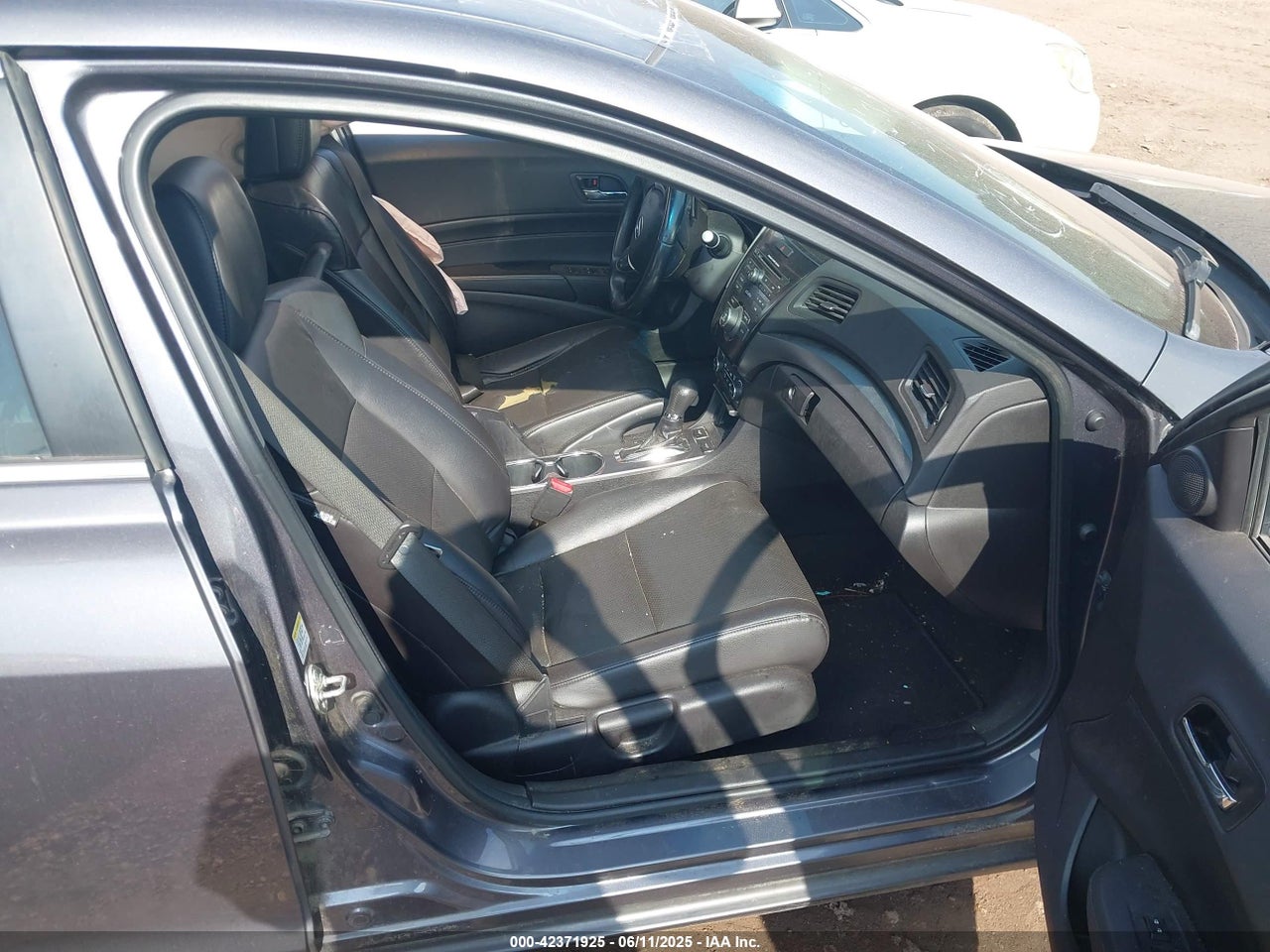 2015 ACURA ILX 2.0L · 5/11