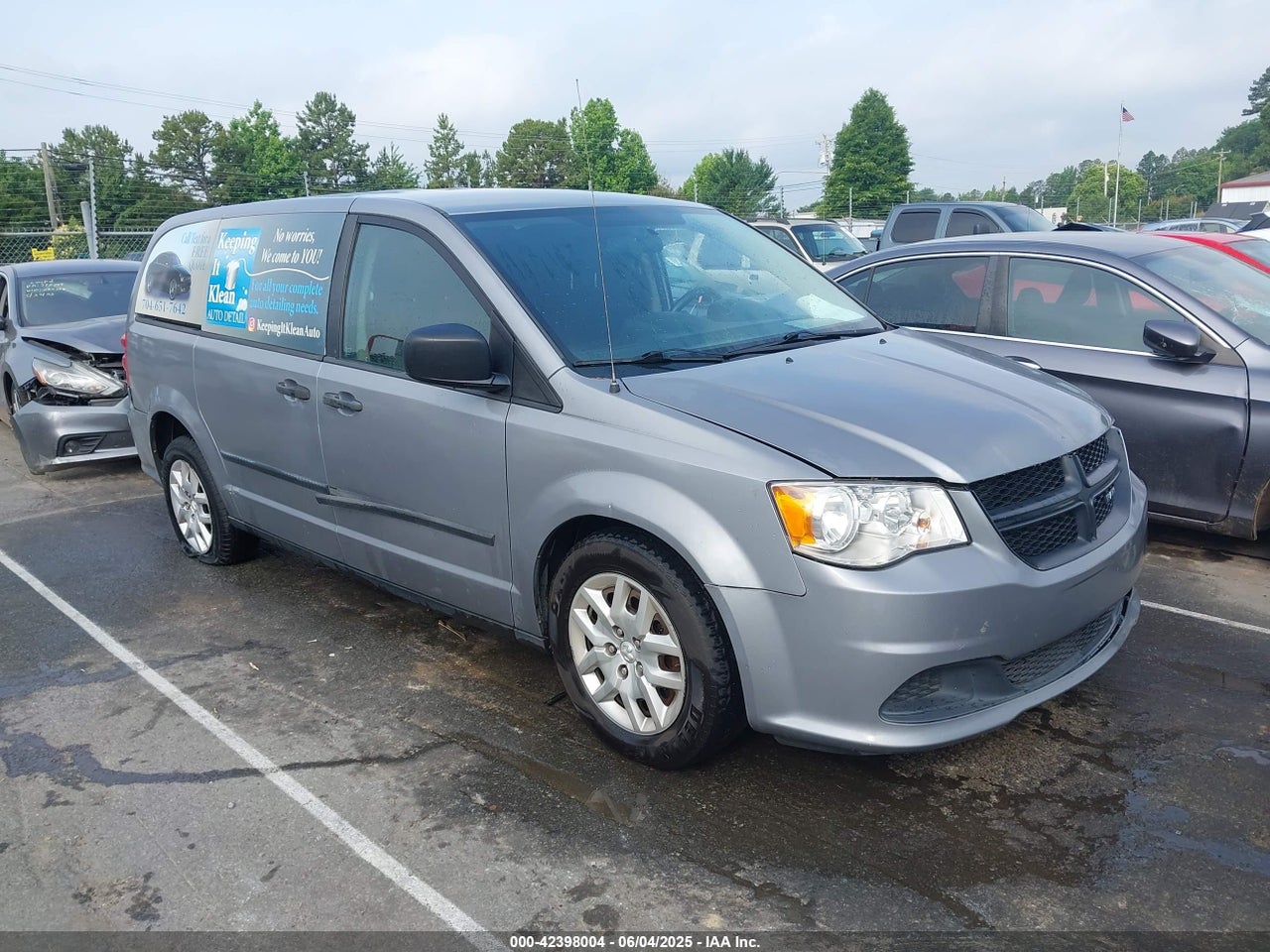 2C4JRGAG2ER****** · 2014 RAM CARGO TRADESMAN