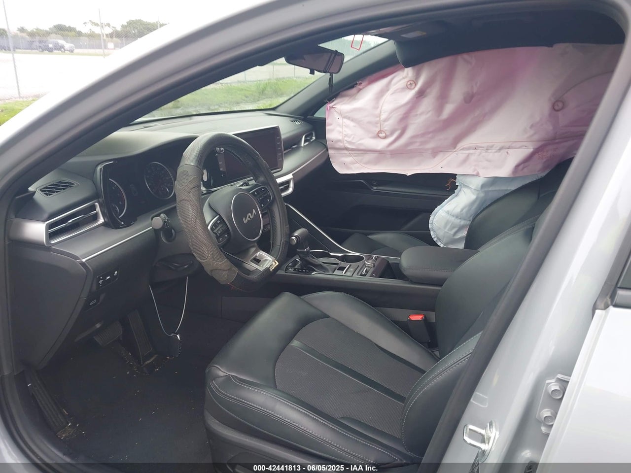 5XXG64J25RG****** · 2024 KIA K5 GT-LINE · 5/11
