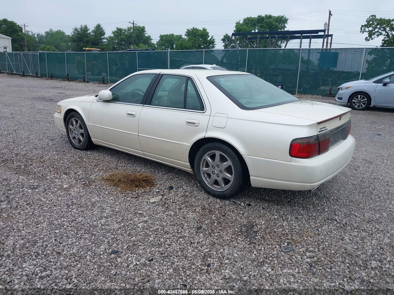 2002 CADILLAC SEVILLE STS · 3/11