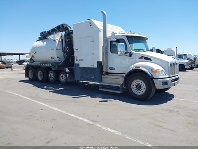 2NP8XJ0X9SM****** · 2025 PETERBILT 548