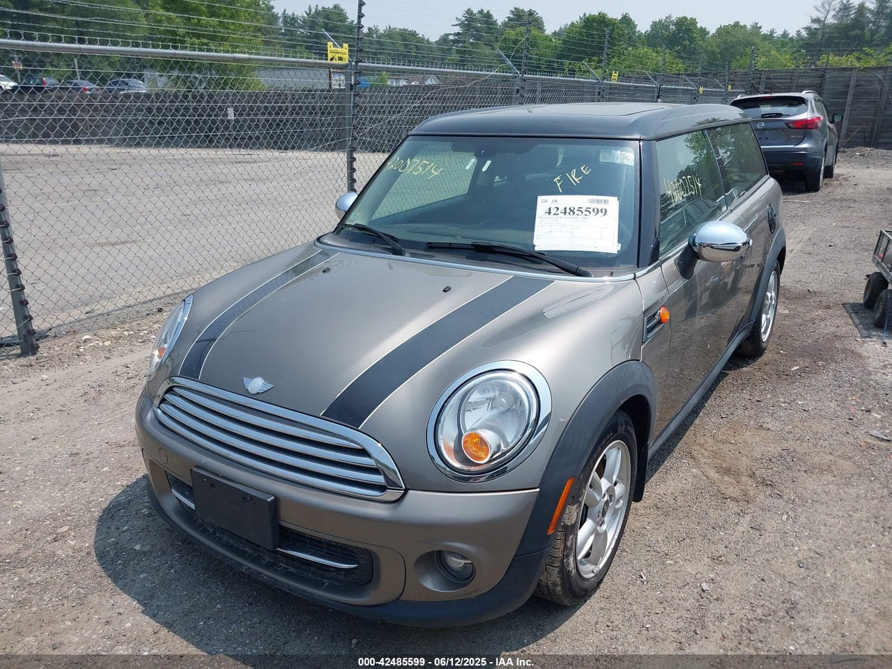 2014 MINI CLUBMAN COOPER · 2/11
