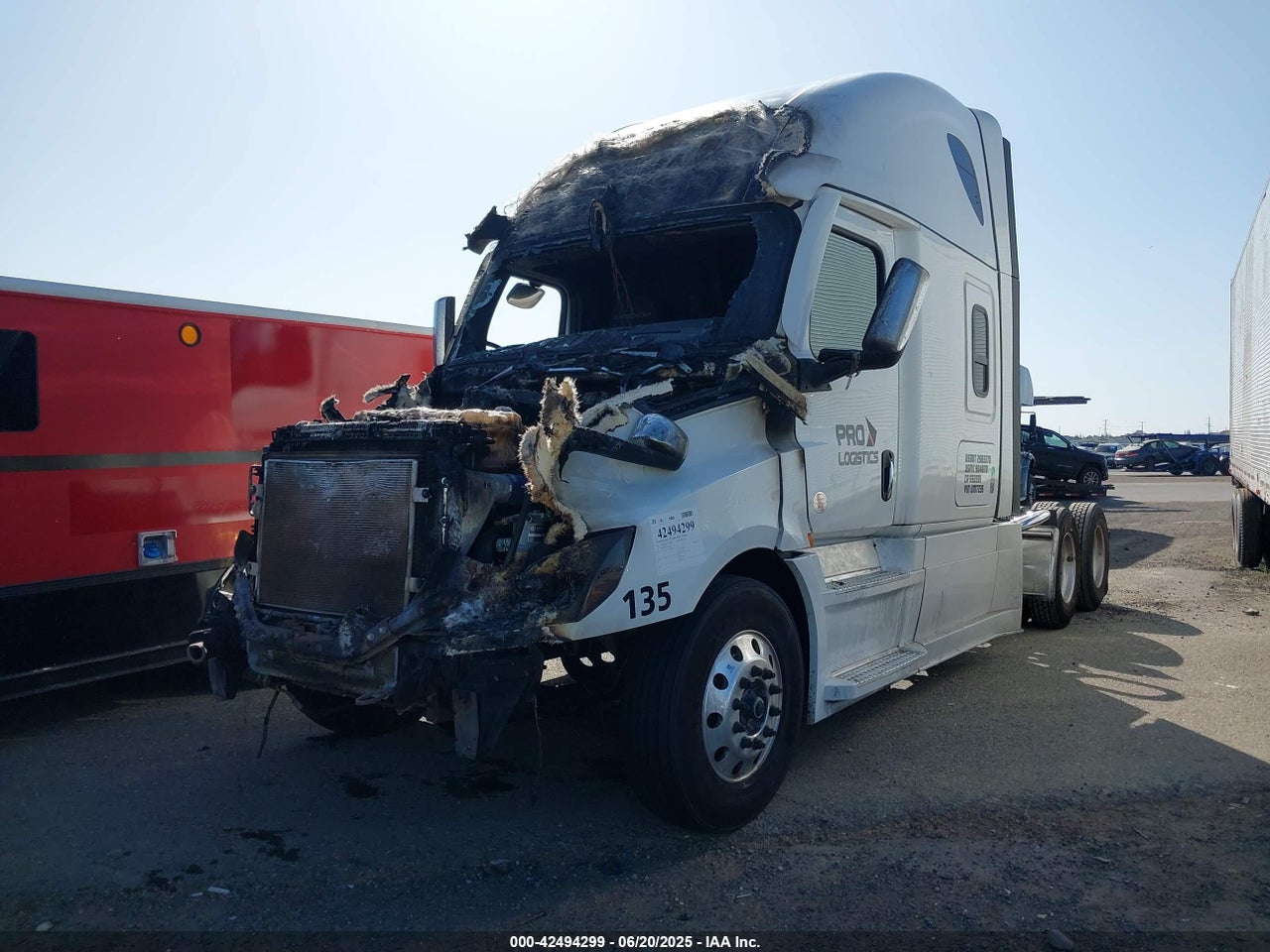 2023 FREIGHTLINER NEW CASCADIA 126 · 2/10