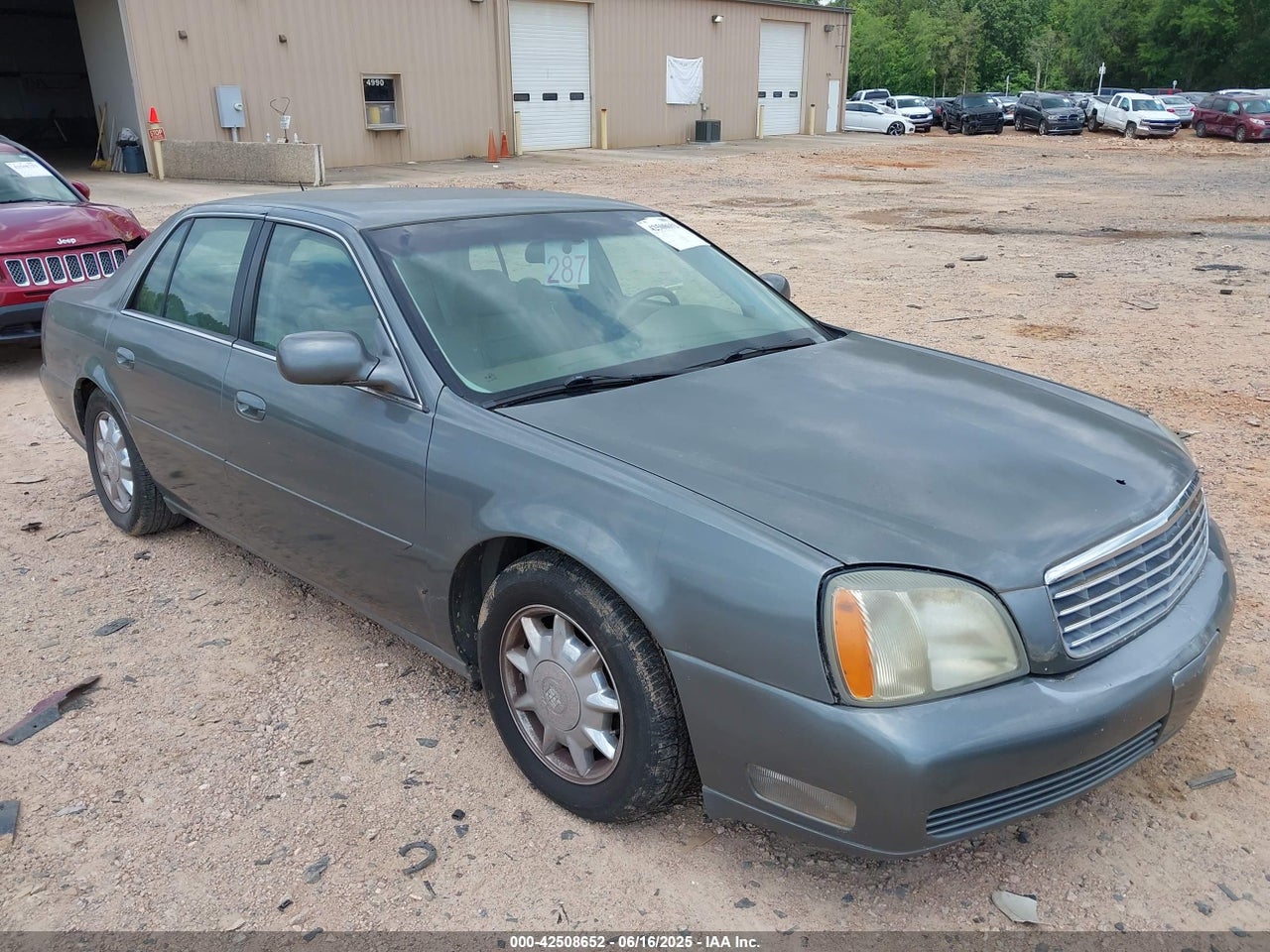 1G6KD54Y45U****** · 2005 CADILLAC DEVILLE LIVERY