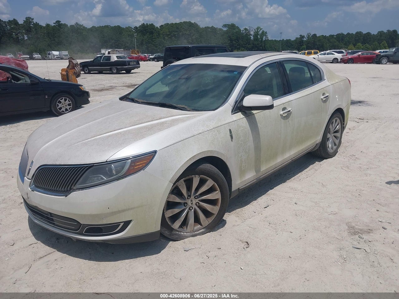 2014 LINCOLN MKS · 2/11