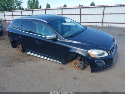 2011 VOLVO XC60 T6/T6 R-DESIGN
