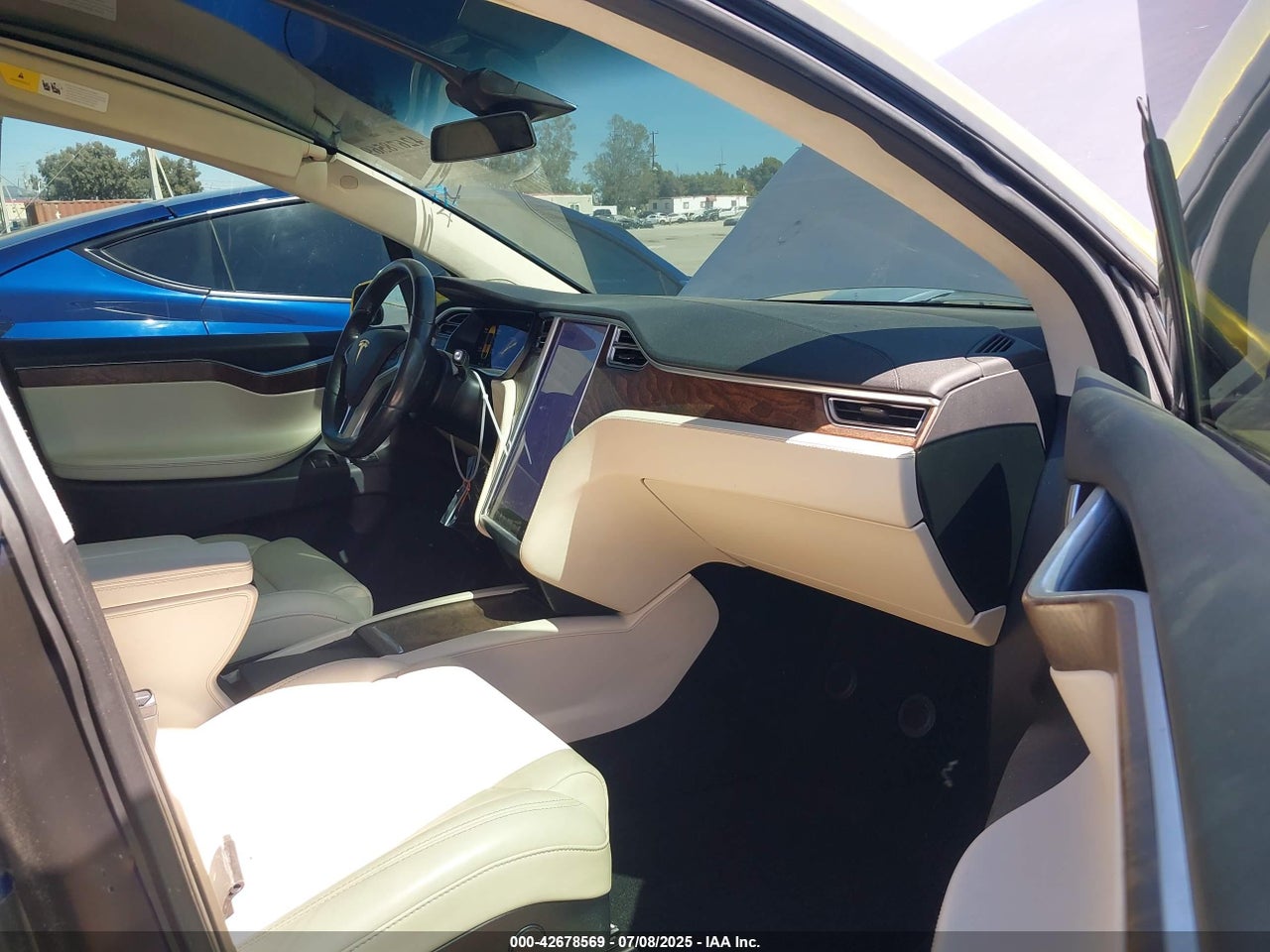 2017 TESLA MODEL X 100D/75D/90D · 5/11