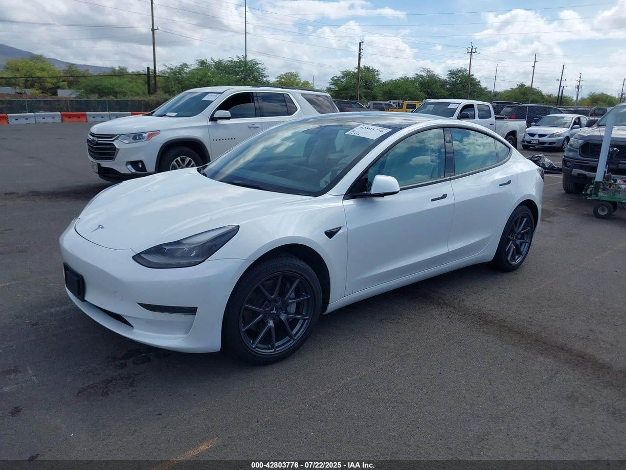2021 TESLA MODEL 3 STANDARD RANGE PLUS REAR-WHEEL DRIVE · 2/10
