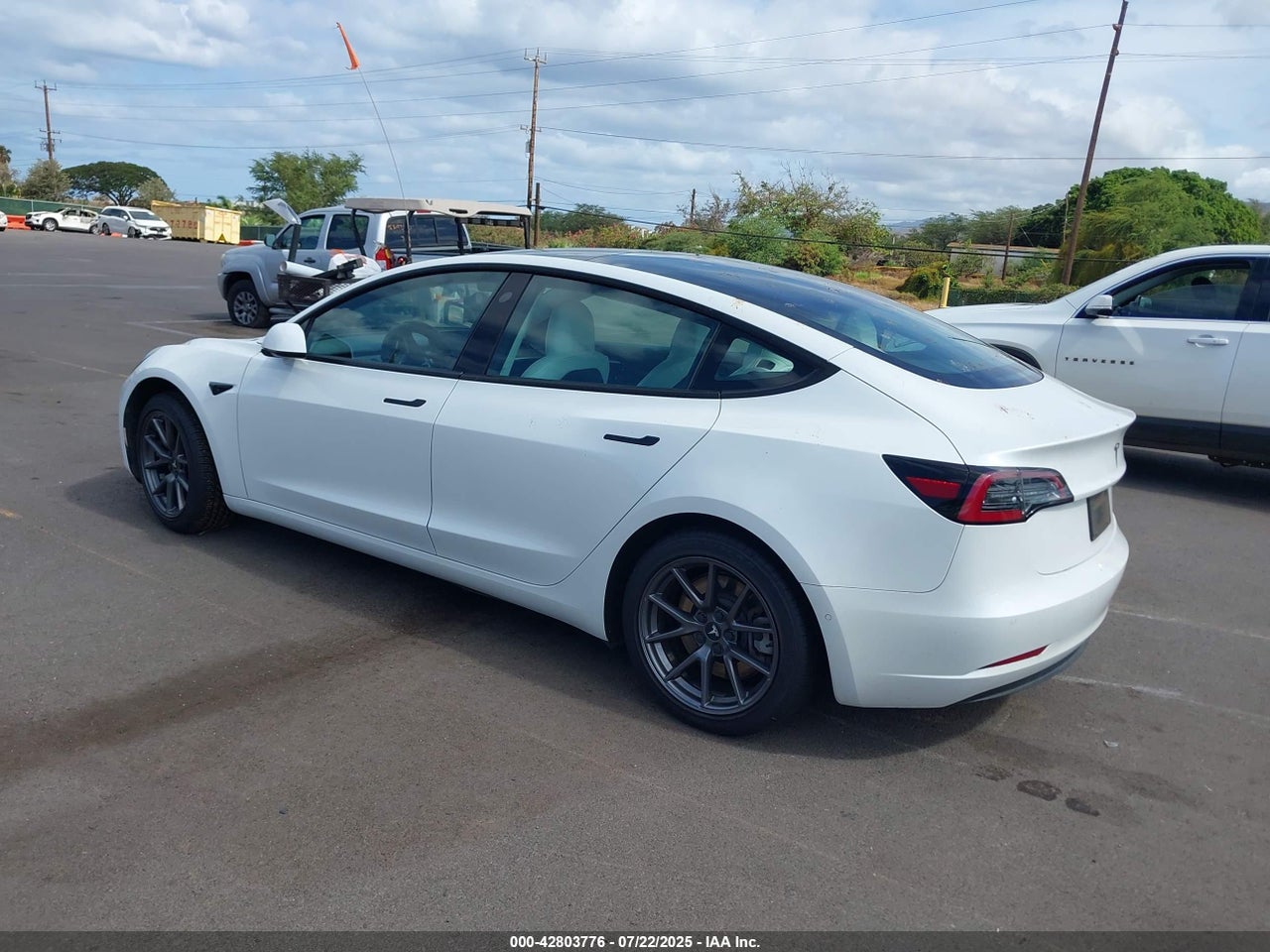 2021 TESLA MODEL 3 STANDARD RANGE PLUS REAR-WHEEL DRIVE · 3/10