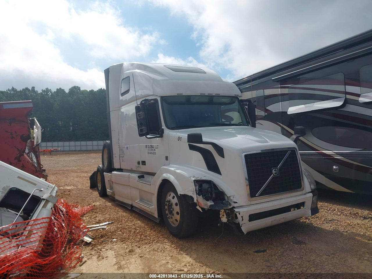 2015 VOLVO VN VNL
