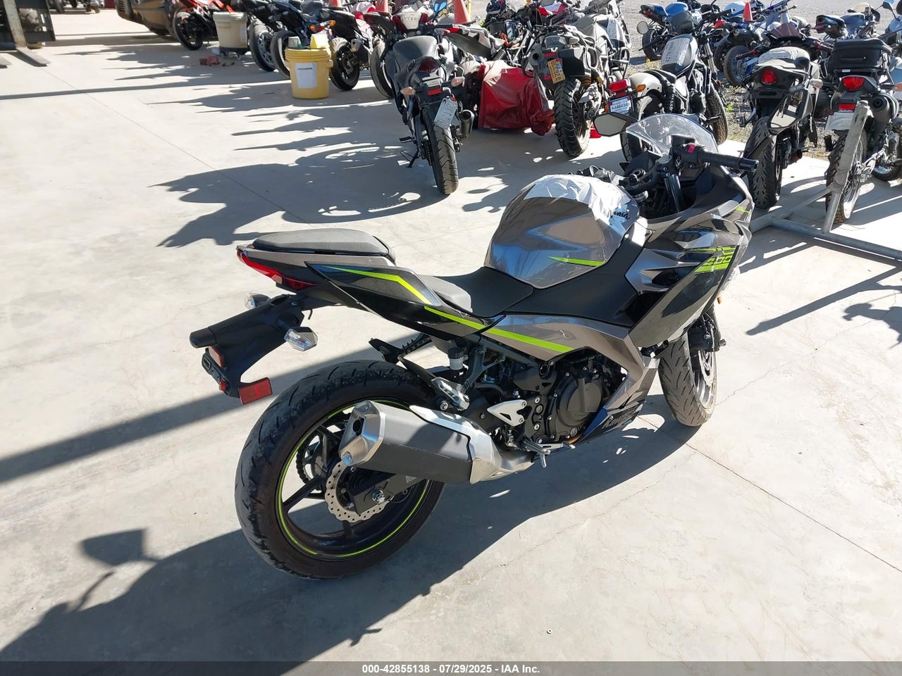 2021 KAWASAKI EX400 · 4/11