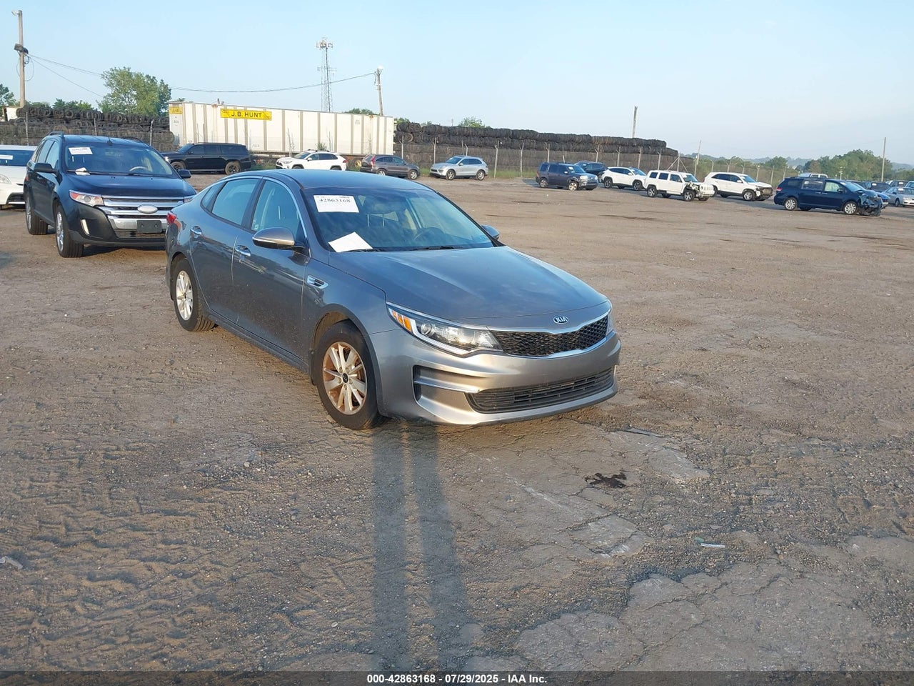 5XXGT4L39GG****** · 2016 KIA OPTIMA LX