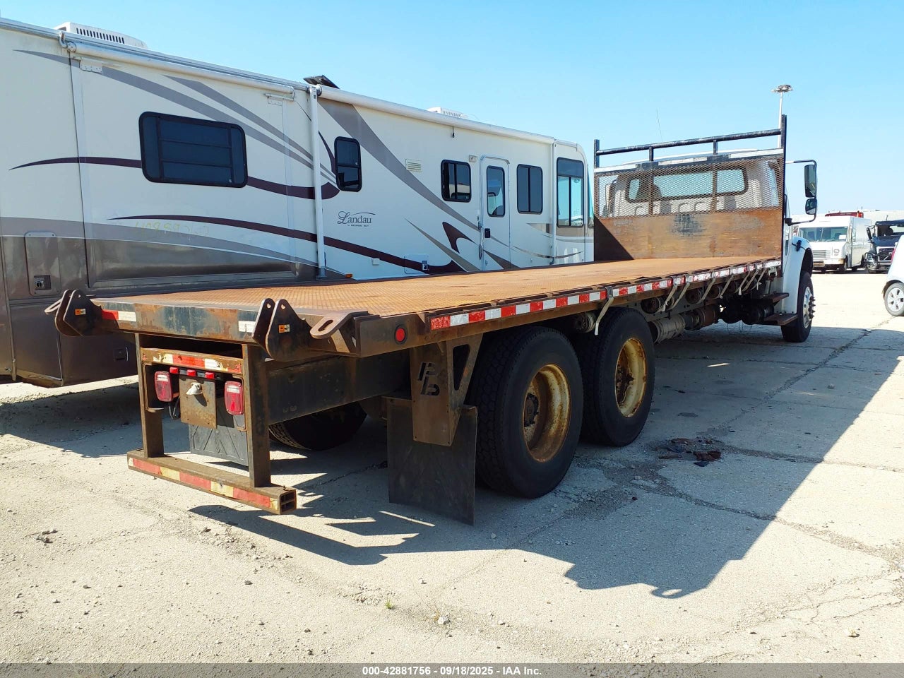 2015 FREIGHTLINER M2 106 MEDIUM DUTY · 4/4