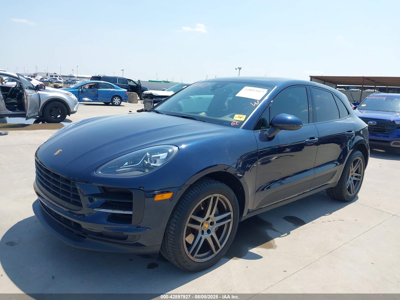 2019 PORSCHE MACAN S · 2/9