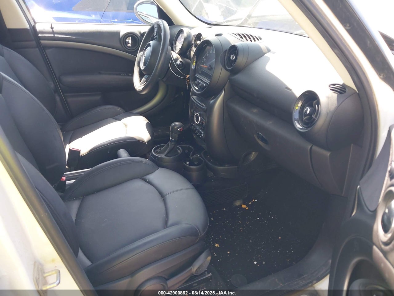 2016 MINI COUNTRYMAN COOPER S · 5/11