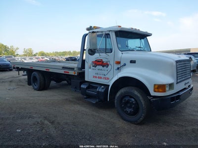 1998 INTERNATIONAL 4000 4700