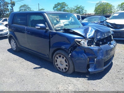 2015 SCION XB 686 PARKLAN EDITION