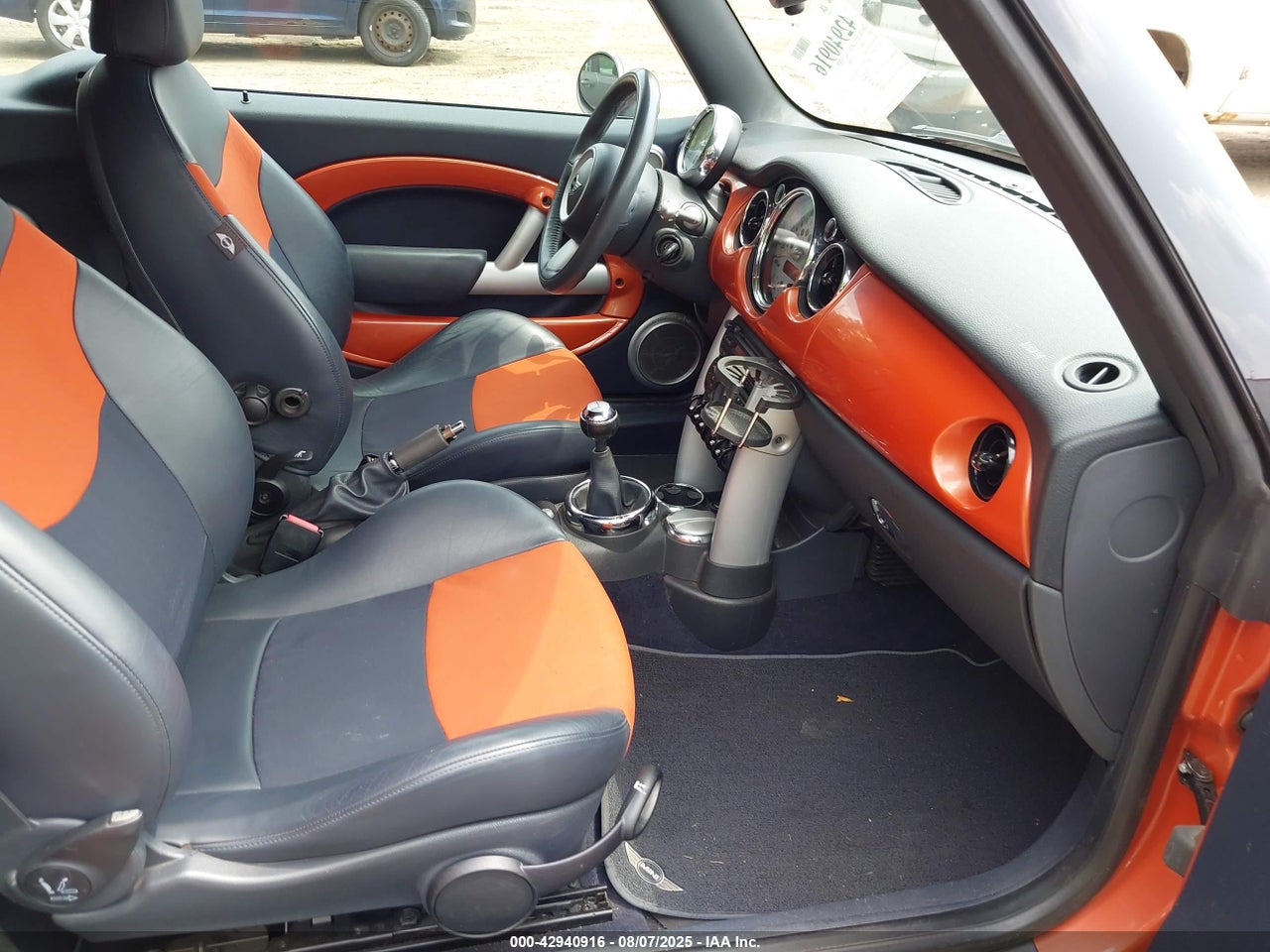 2005 MINI COOPER S   · 5/11