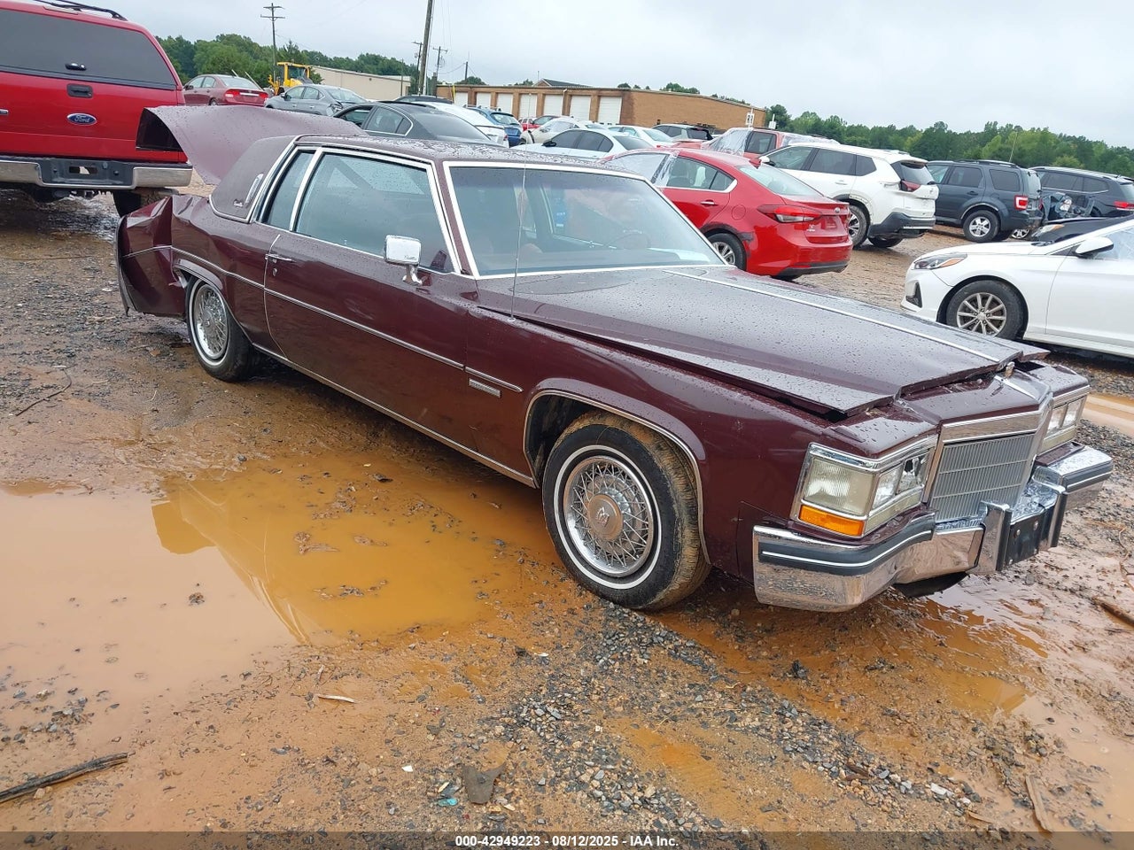 1983 CADILLAC DEVILLE