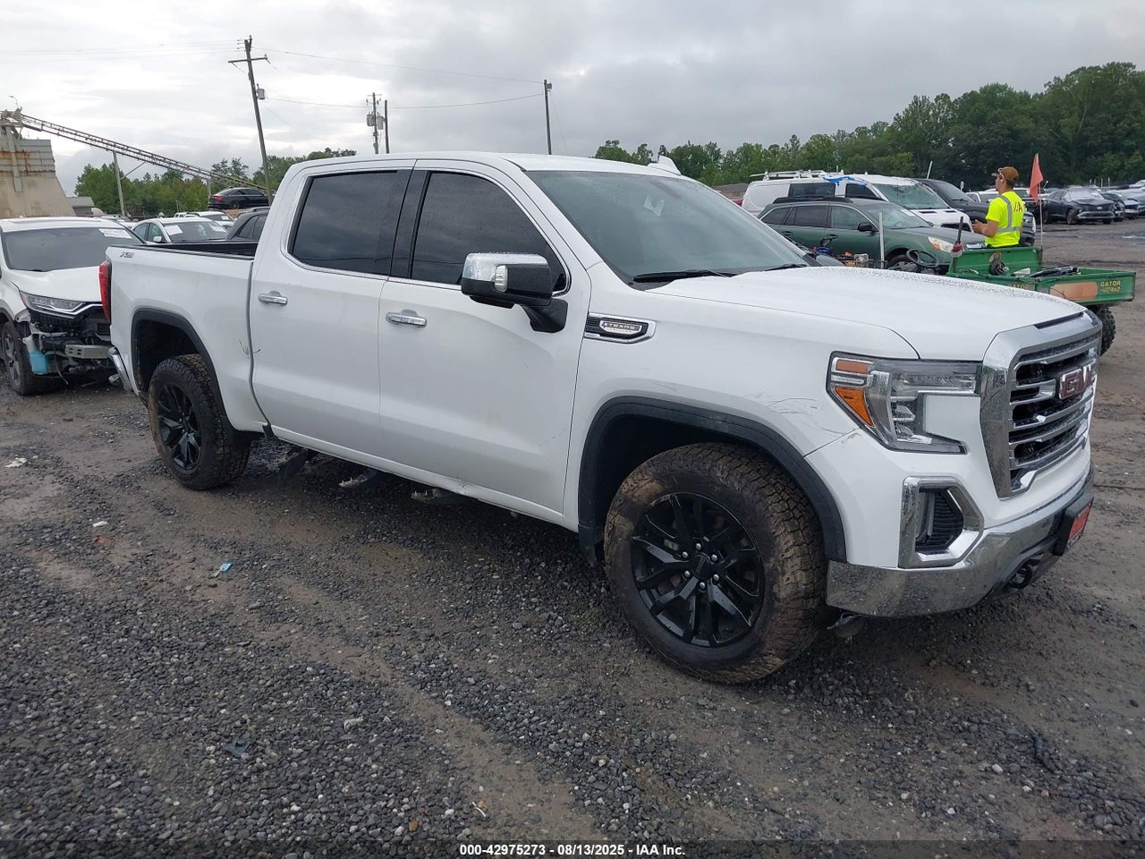 3GTU9DED7MG****** · 2021 GMC SIERRA 1500 4WD  SHORT BOX SLT