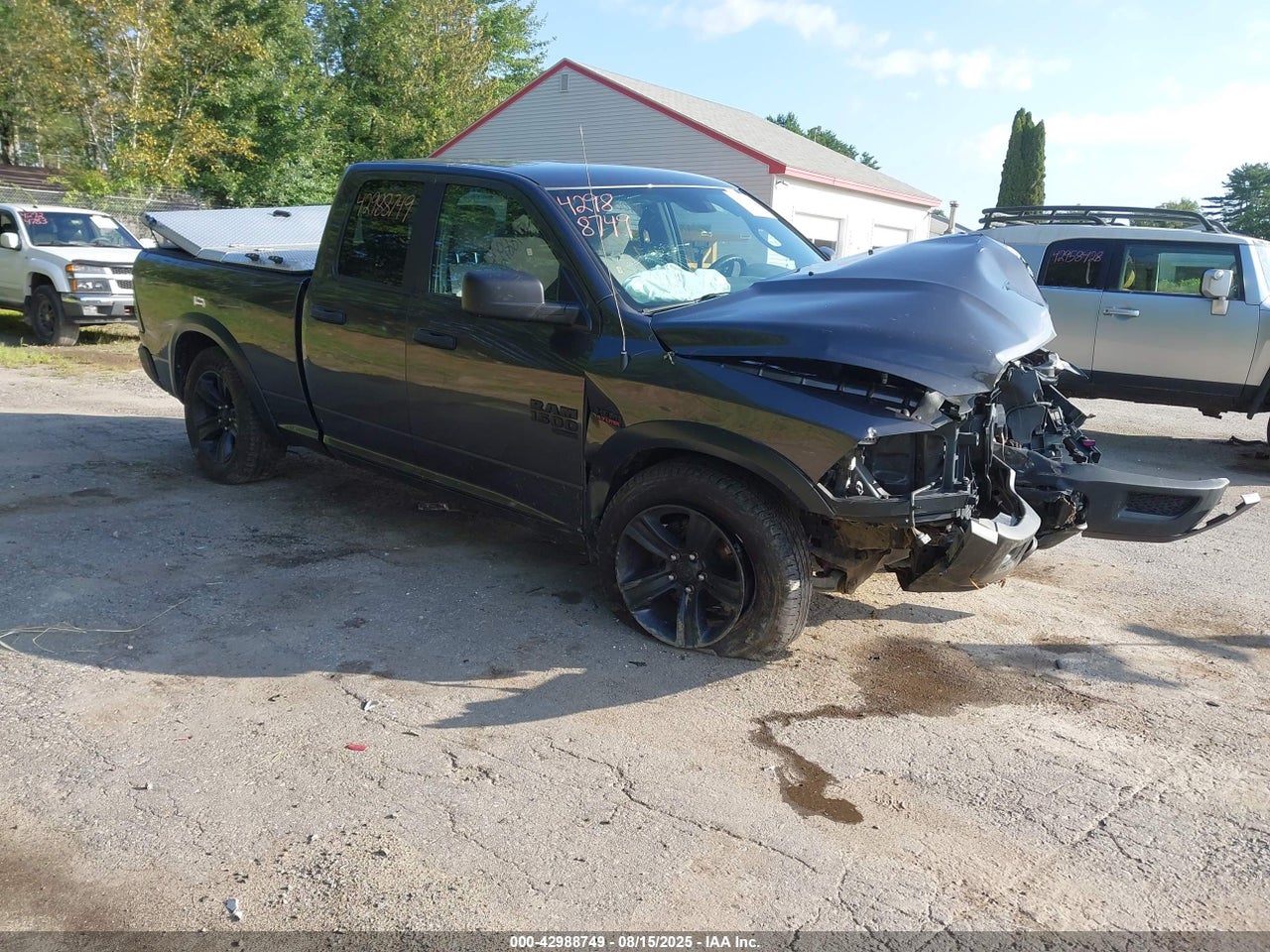 1C6RR7GT5NS****** · 2022 RAM 1500 CLASSIC WARLOCK  4X4 6'4 BOX