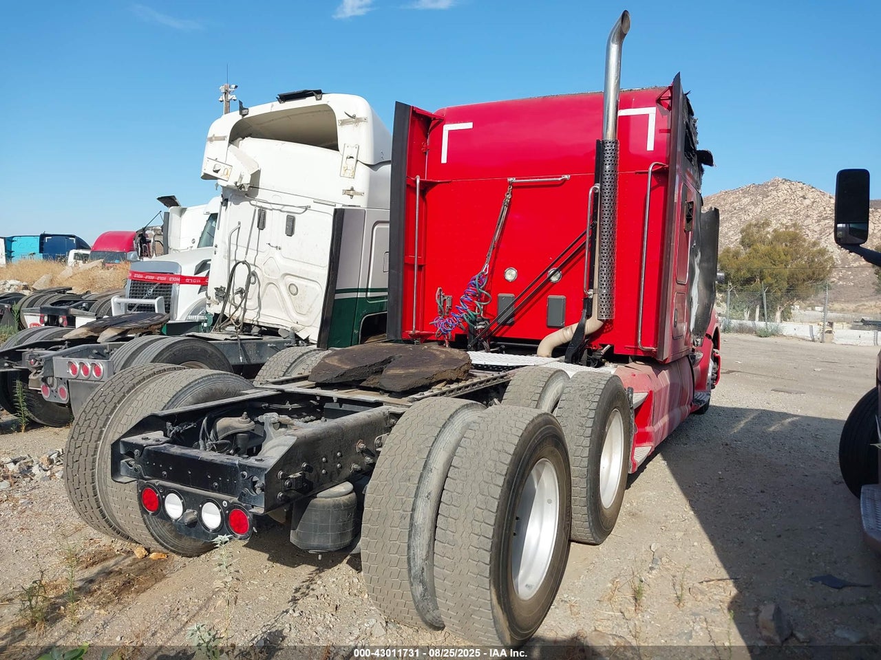 2017 KENWORTH T680 · 4/10