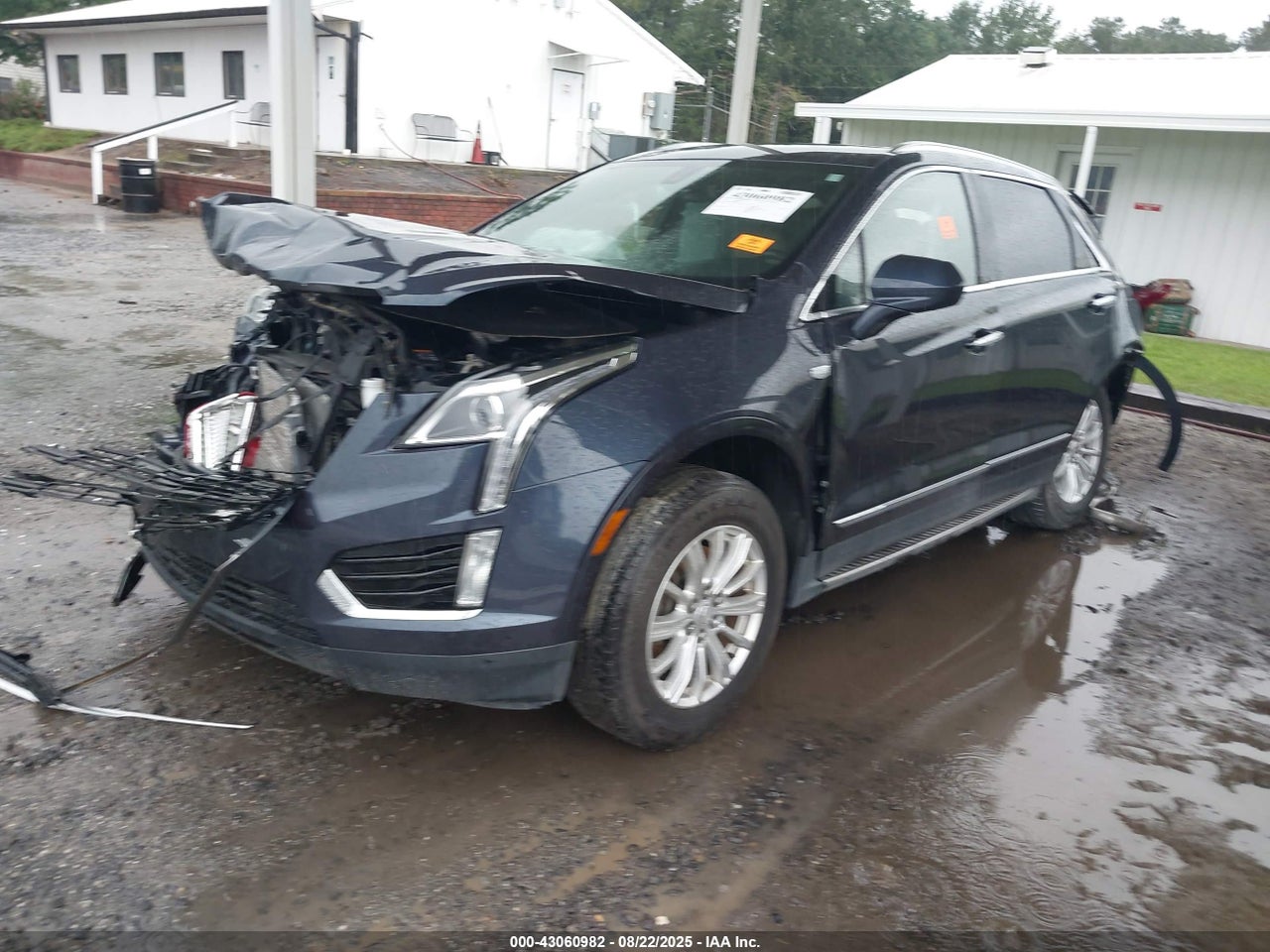 2019 CADILLAC XT5 STANDARD · 2/11
