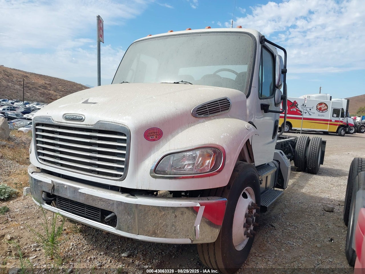 2022 FREIGHTLINER M2 106 · 2/10
