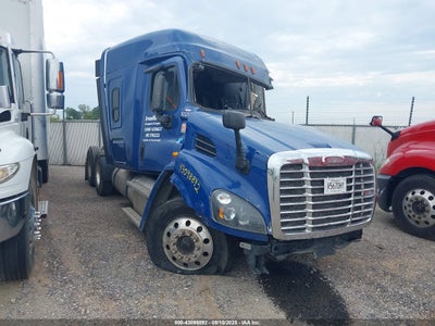 2020 FREIGHTLINER CASCADIA 113