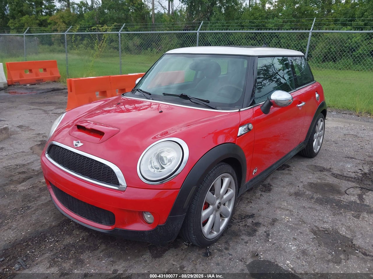2007 MINI COOPER S · 2/11