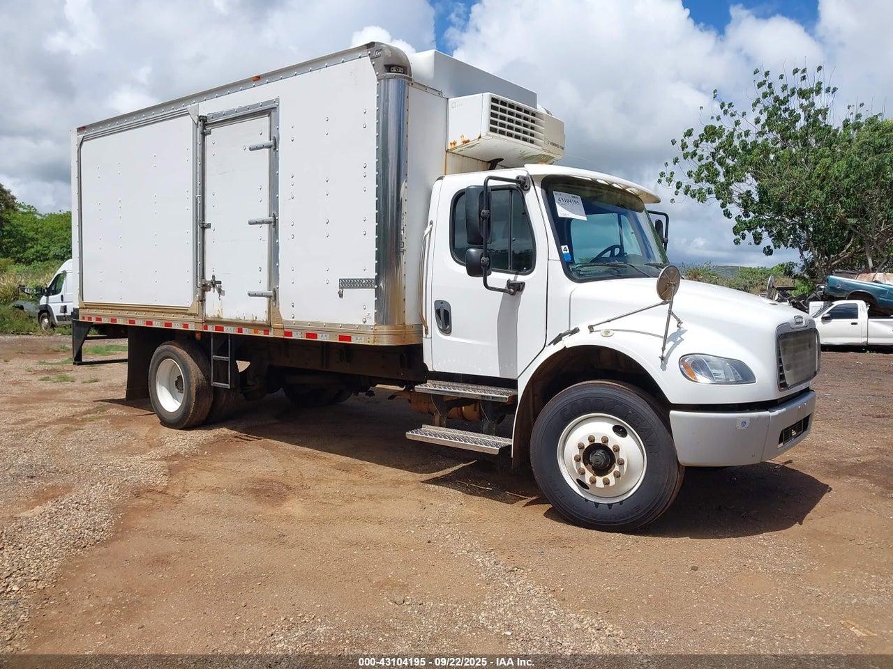 1FVACXFC2JH****** · 2018 FREIGHTLINER M2 106